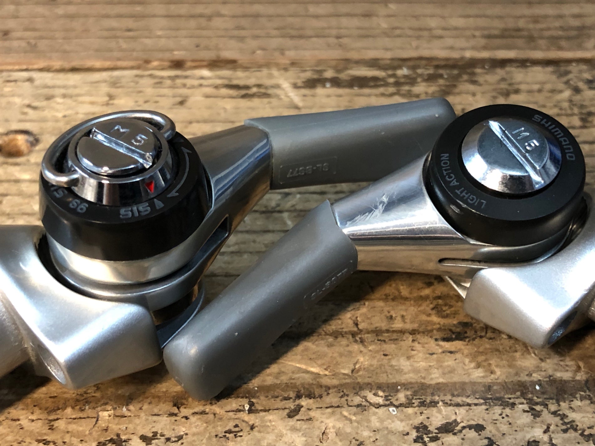 JT976 シマノ SHIMANO SL-BS77 バーエンドシフター バーコン 左右