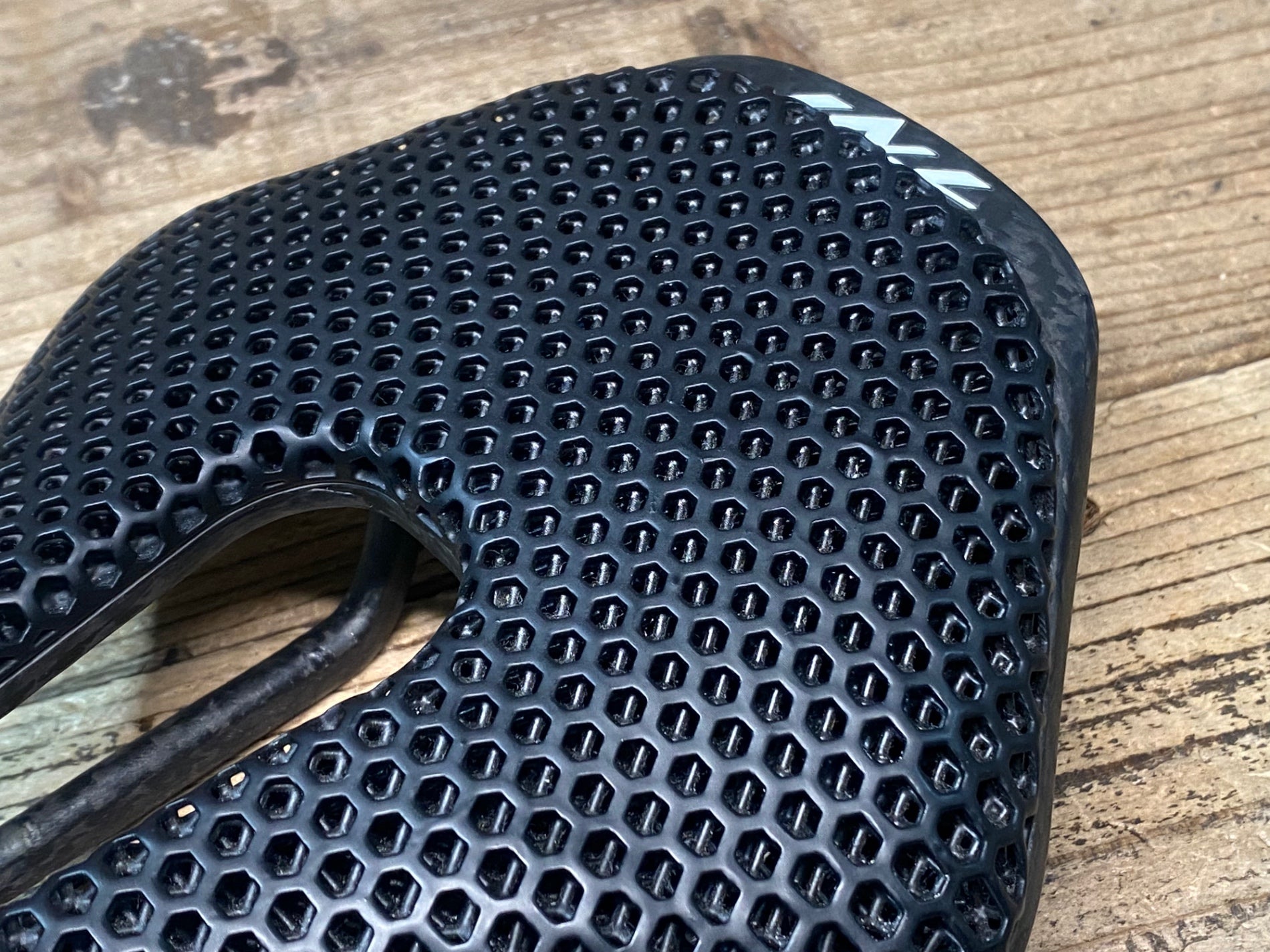 JO142 TNi 3D printing サドル カーボンレール 148mm 黒 – BICI AMORE