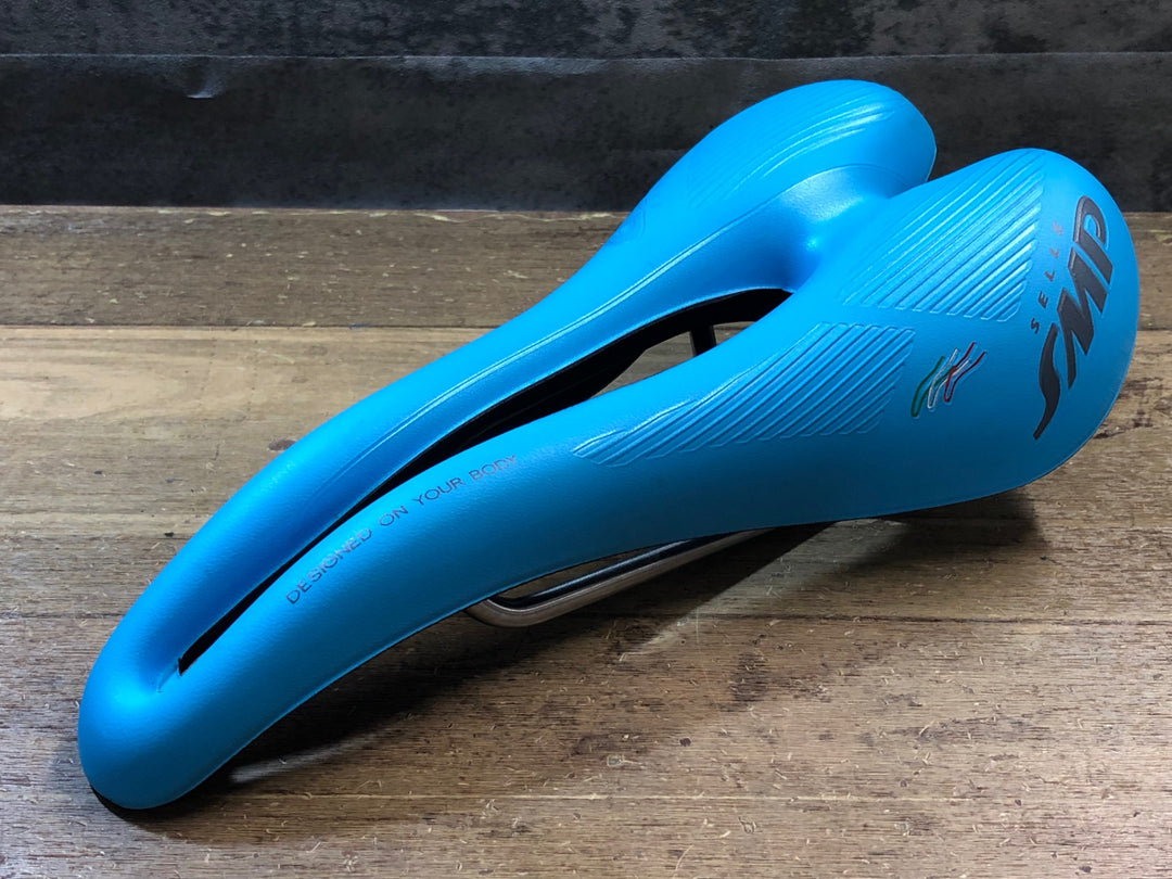 JV711 SELLE SMP HYBRID サドル 水 inoxtube