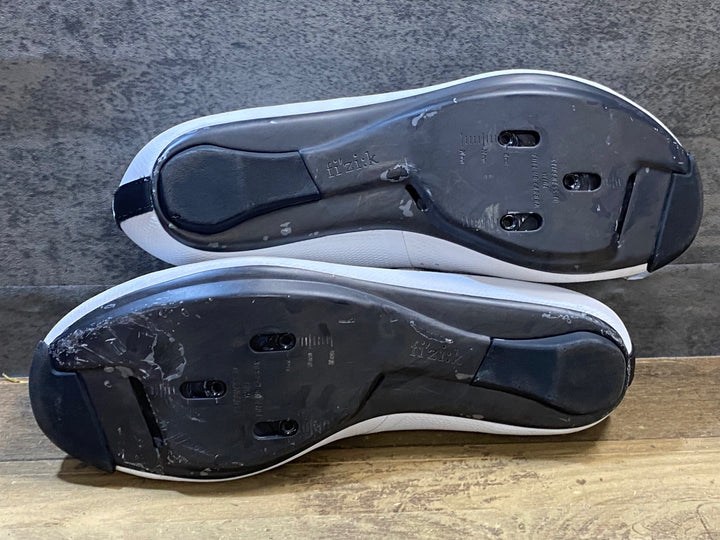 KL851 フィジーク fizik TEMPO DECOS CARBON WIDE SHOES ビンディングシューズ 白 BOA 3穴 EU42.5