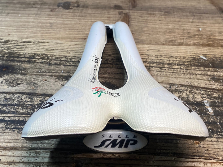 JG551 SELLE SMP HELL サドル 白