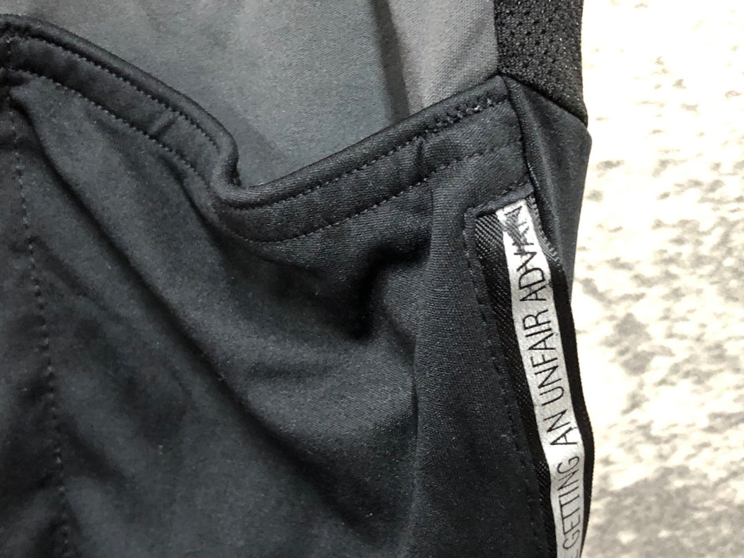 KD848 カステリ CASTELLI 半袖 サイクルジャージ グレー S ※ロゴひび割れ