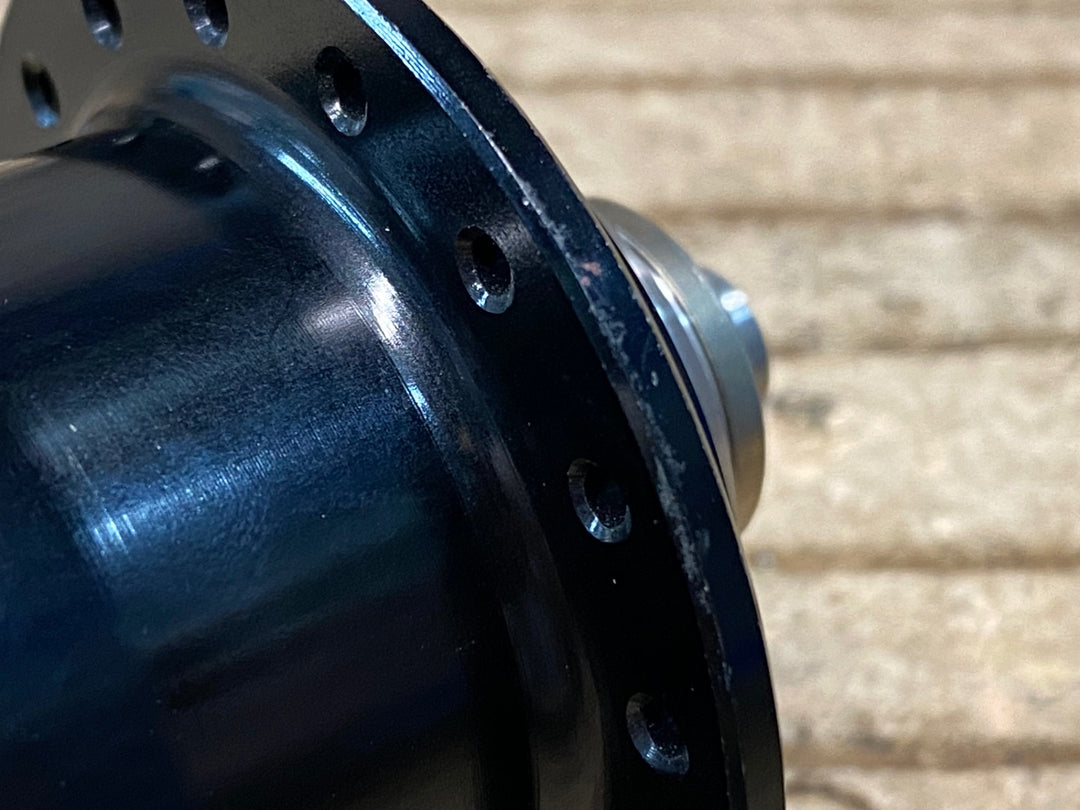 JM180 DT SWISS HuGI FR フロントハブ QR 100mm 6BOLT 32H