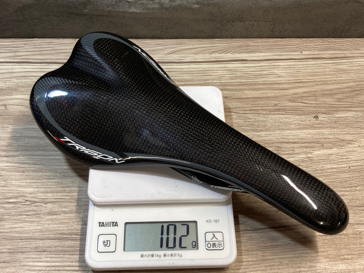 KJ132 トライゴン TRIGON HMCARBON フルカーボン サドル