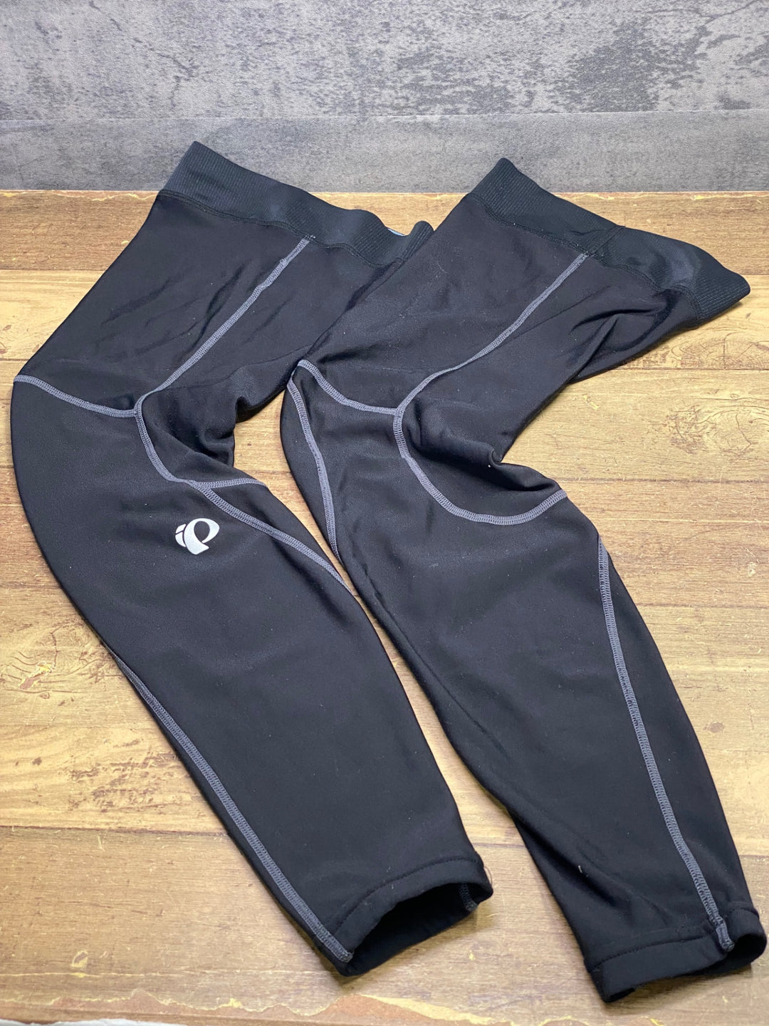 JM949 パールイズミ PEARL iZUMi レッグカバー 黒 M