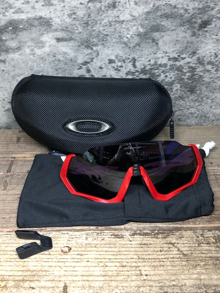 JO336 オークリー OAKLEY フライトジャケット FLIGHT JACKET サングラス アイウェア 白 赤 ※レンズスレ