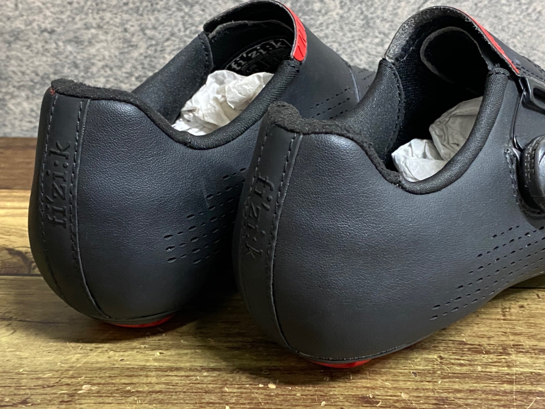 JY005 フィジーク fizik INFINITO R1 Shoes ビンディングシューズ 3穴