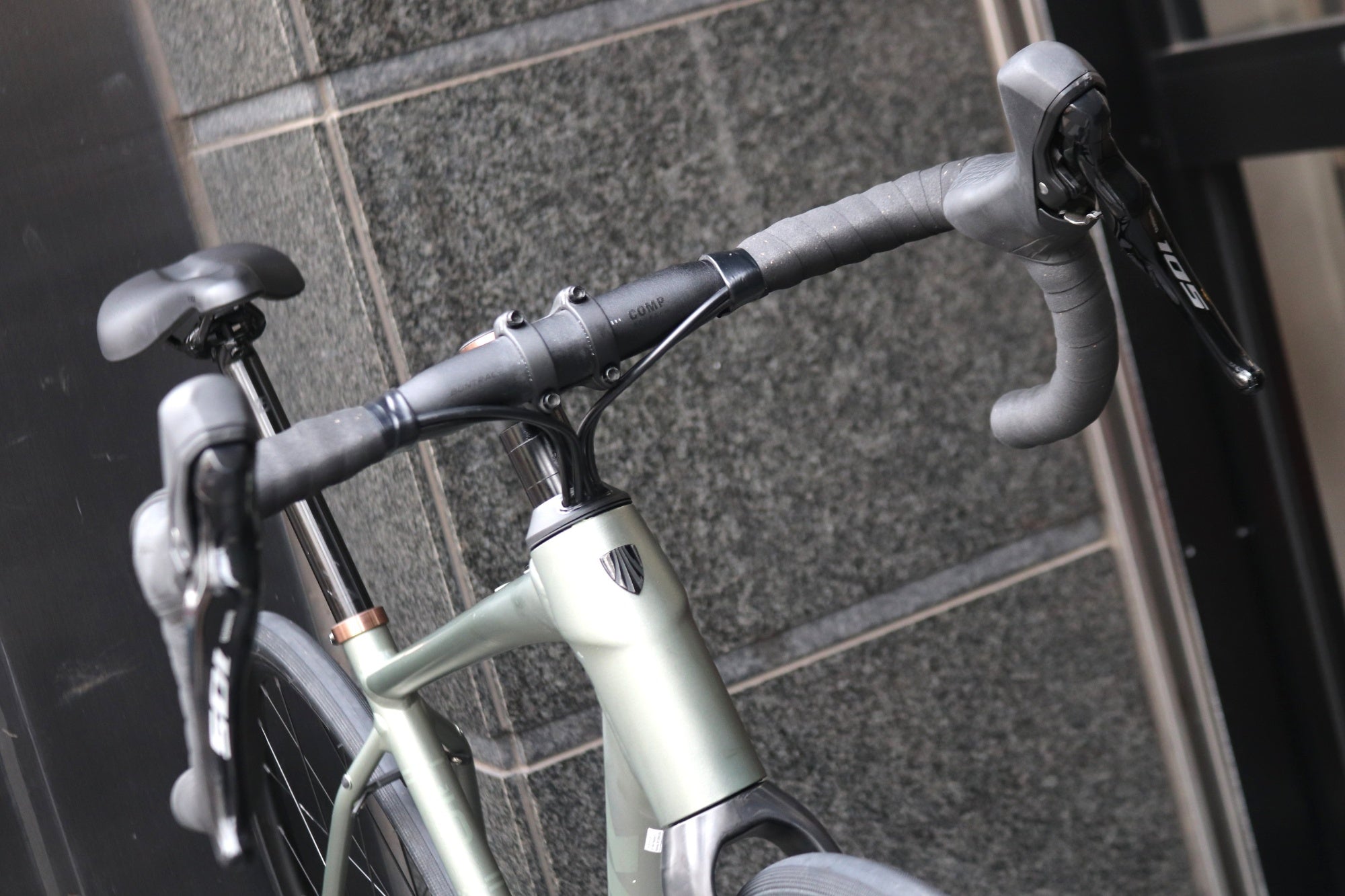 トレック TREK ドマーネ DOMANE AL5 GEN4 2026モデル 52サイズ シマノ