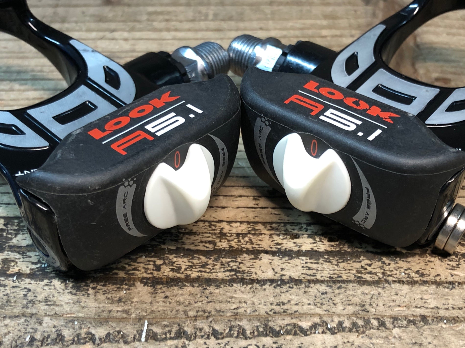 Look A5.1 ビンディングペダル ブラック クリート付き JB514 ルック LOOK A5.1 ビンディングペダル 黒 – BICI AMORE ONLINE STORE