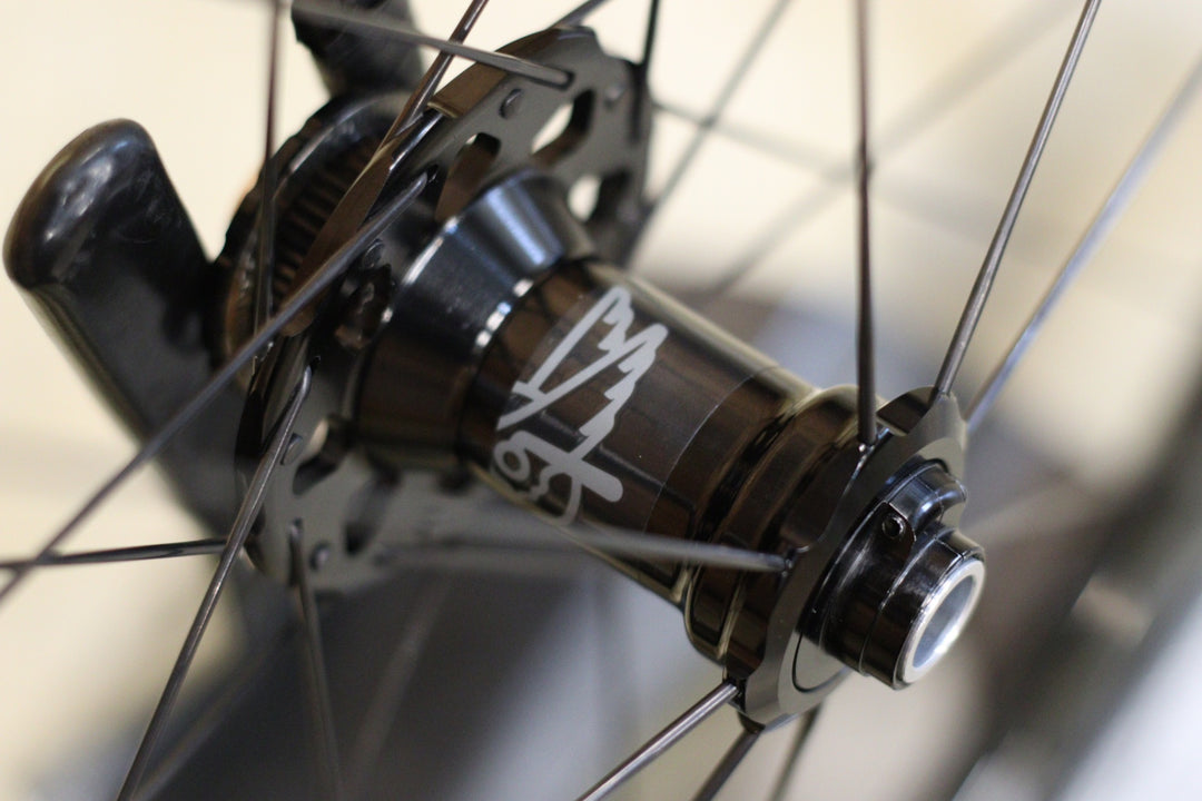 カンパニョーロ CAMPAGNOLO シャマル カーボン SHAMAL CARBON DB カーボン チューブレス ホイールセット シマノ 12/11S 【立川店】