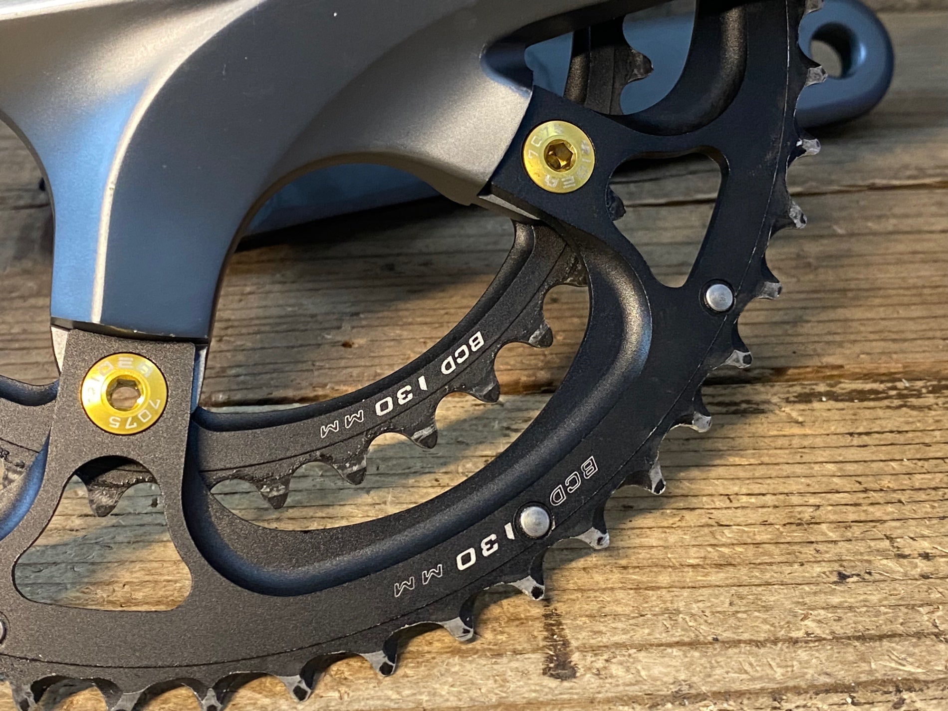 JV107 シマノ SHIMANO アルテグラ ULTEGRA FC-6700 クランクセット