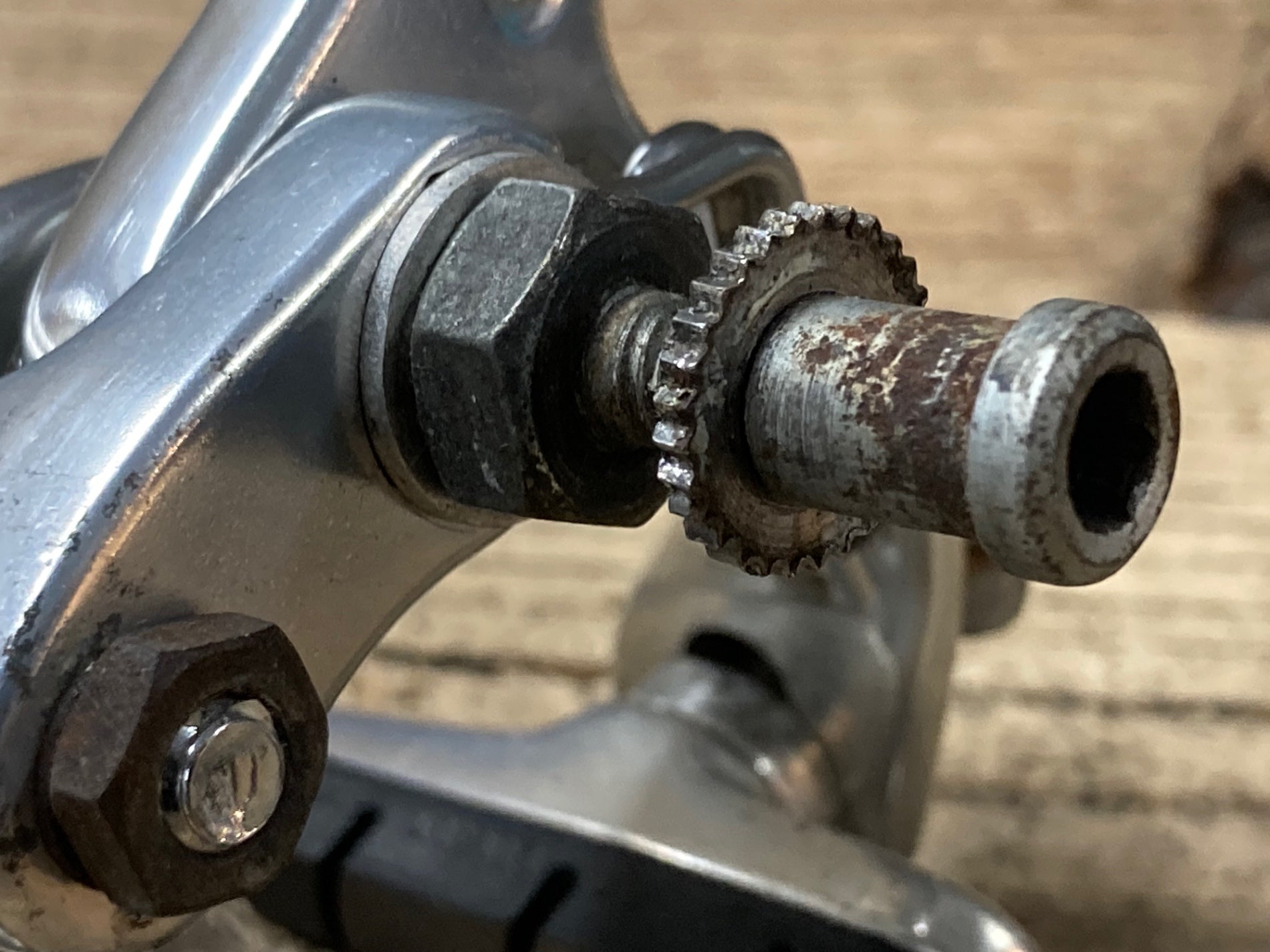 JS227 カンパニョーロ CAMPAGNOLO CHORUS スケルトン キャリパー