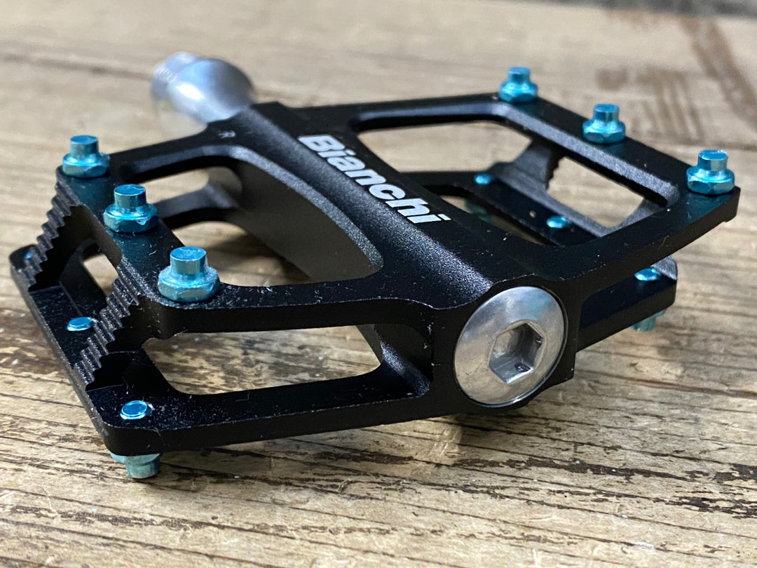 JY023 ビアンキ Bianchi CNC フラットペダル 黒 未使用