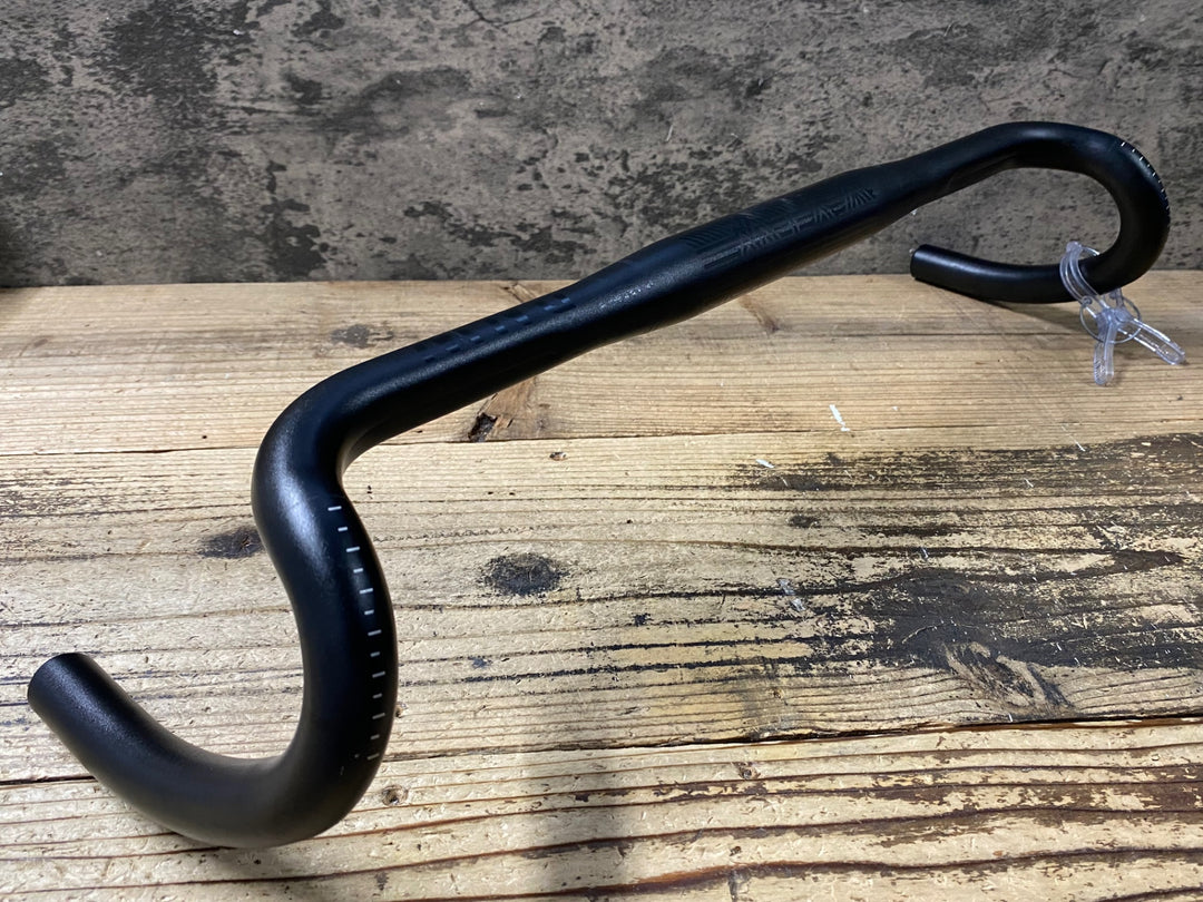 KO878 PNW The Coast Handlebar アルミドロップハンドル エンドC-C560mm