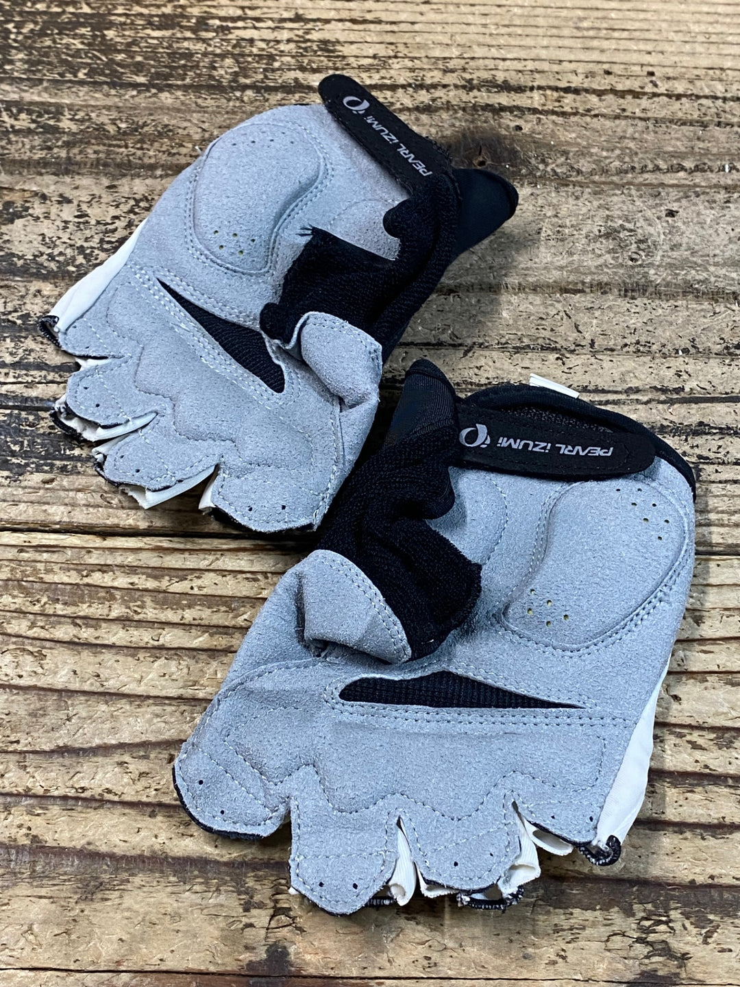 JW801 パールイズミ PEARL iZUMi 指切りグローブ 白 M