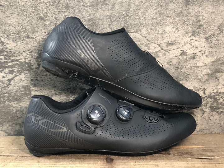 JT593 シマノ SHIMANO RC7 SH-RC701 ビンディングシューズ EU45 黒 3穴