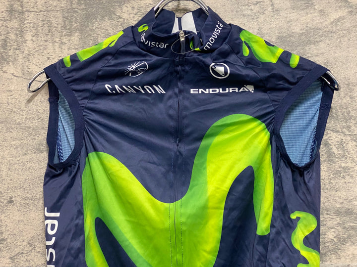 JS487 エンデュラ ENDURA ジレ サイクルベスト 濃紺 サイズ不明 movistar ※タグ切れ