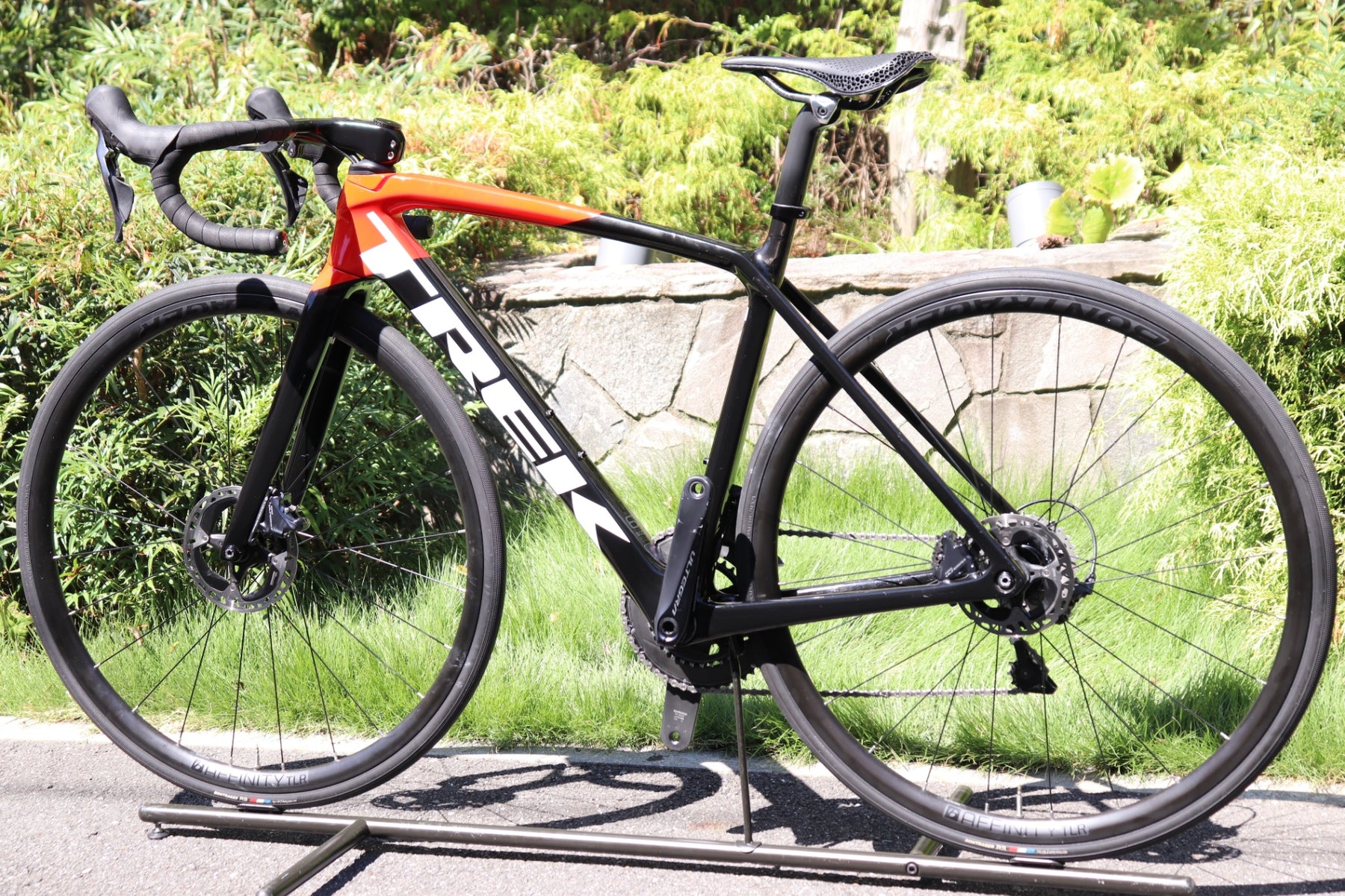 トレック TREK エモンダ EMONDA SL6 DISC 2021 52サイズ シマノ
