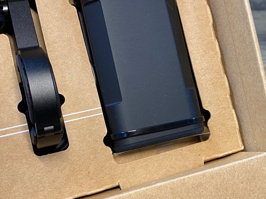 KR770 ノグ knog BLINDER X フロントライト 2300ルーメン 10000mAh バッテリー 動作未確認