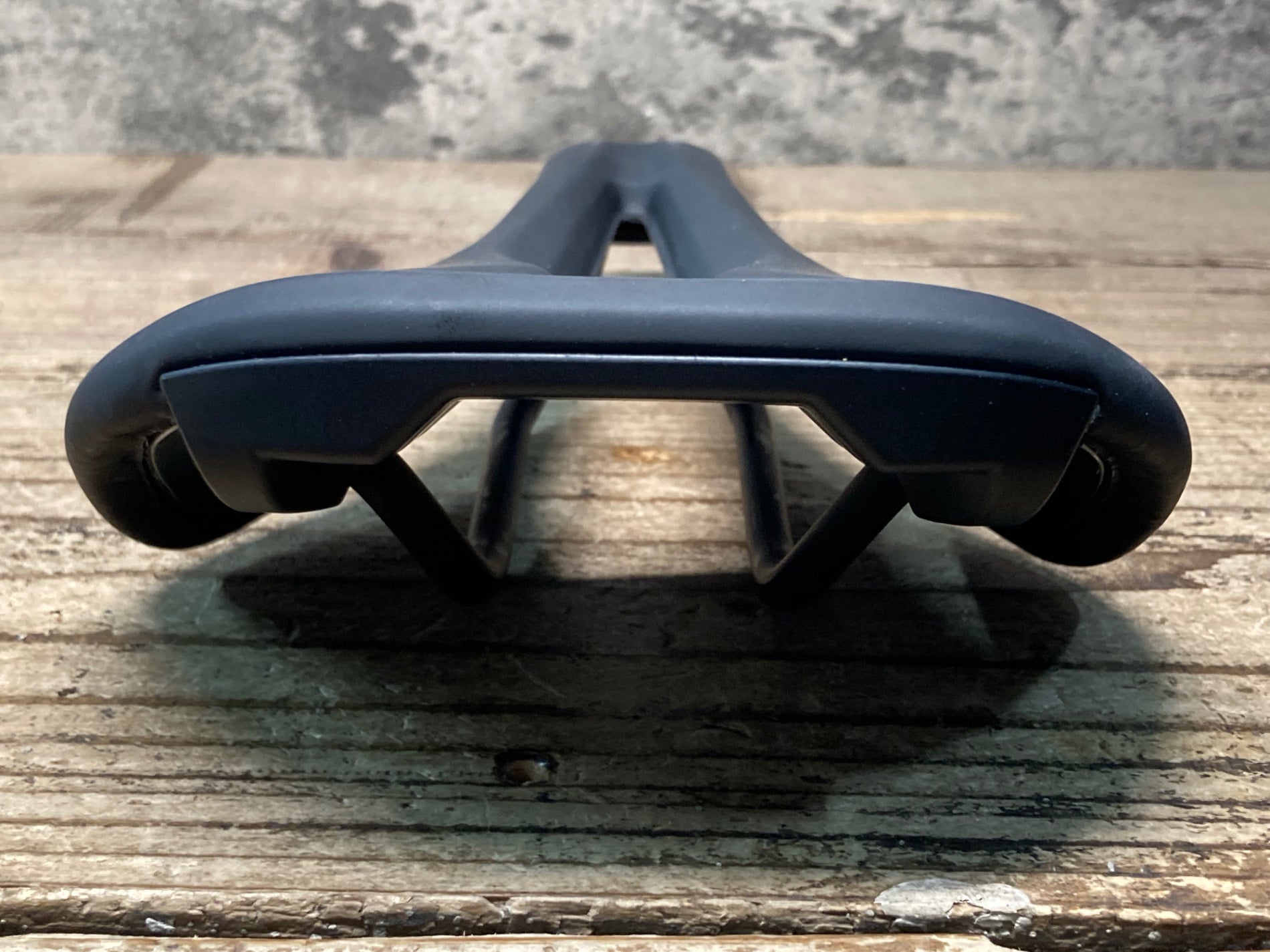 スペシャライズド POWER EXPERT サドル Hollow チタンレール レビュー】Specialized Power Expert サドル - あかつき自転車