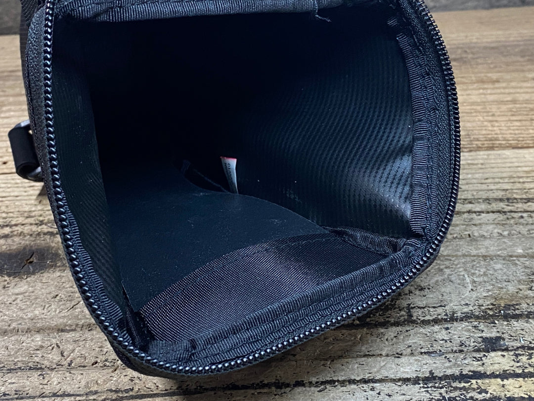 JW379 オーストリッチ Ostrich サドルバッグ