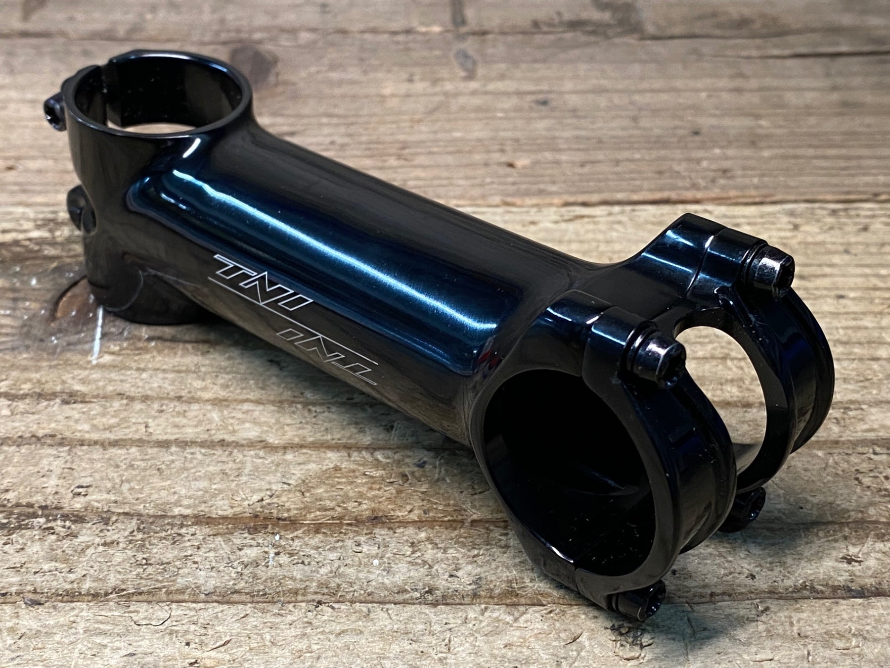 JP886 TNI HELIUM6 アルミ ステム 黒 110mm Φ31.8 OS 6° – BICI AMORE