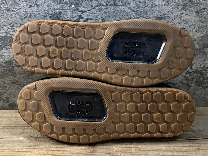 KD813 スペシャライズド SPECIALIZED 2FO Roost Clip ビンディングシューズ 黒 EU42 2穴