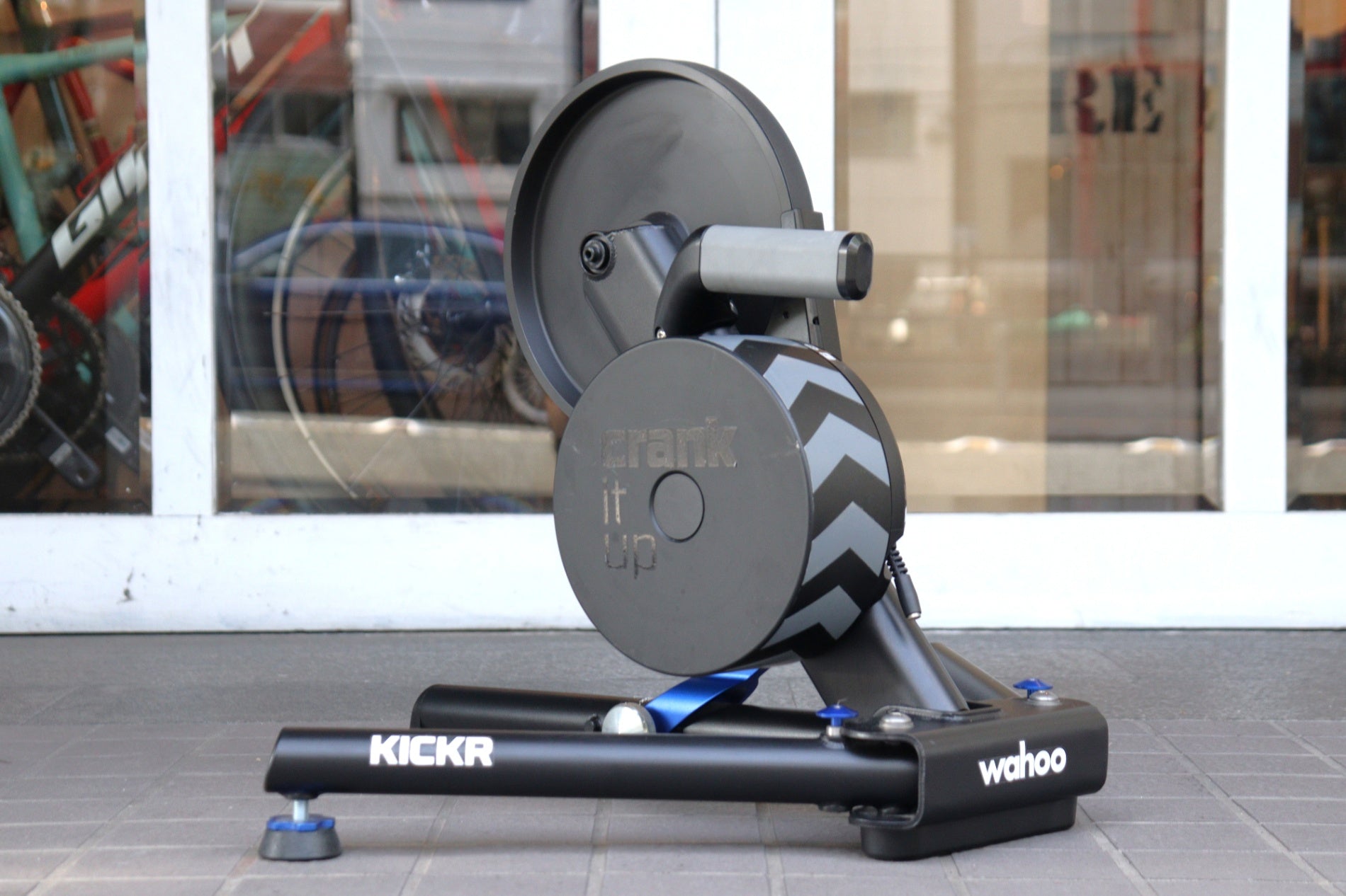 ワフー WAHOO キッカー KICKR V4 ダイレクトドライブ スマート