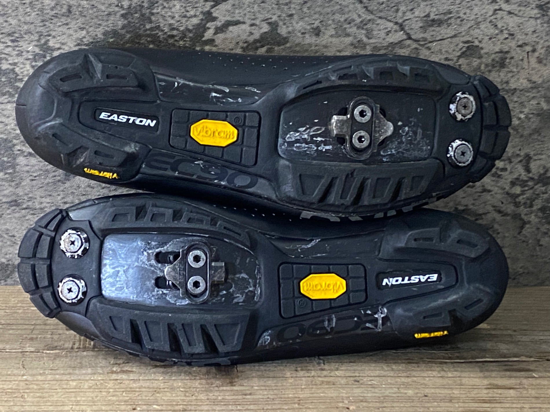 JV853 ノースウェーブ NORTHWAVE EXTREME XCM 3 ビンディングシューズ