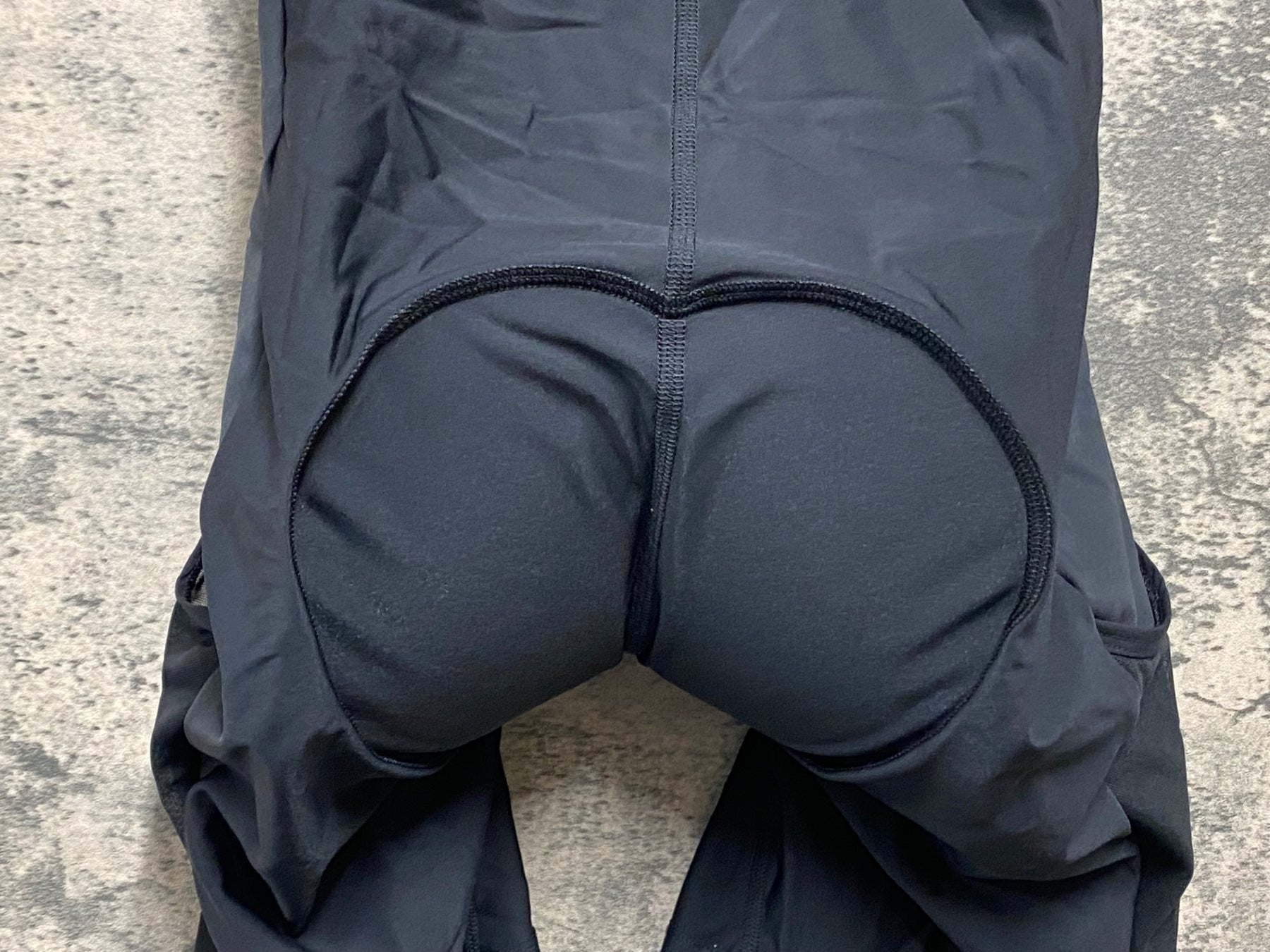 KC039 ラファ Rapha CORE CARGO BIB SHORTS カーゴビブショーツ 黒 M