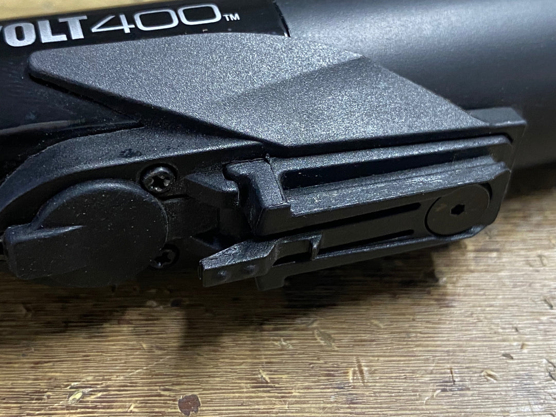 KG619 キャットアイ CATEYE VOLT400 フロントライト 点灯確認済み