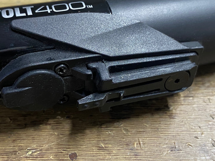 KG619 キャットアイ CATEYE VOLT400 フロントライト 点灯確認済み