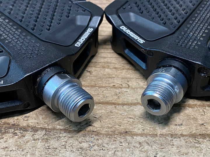 JN905 シマノ SHIMANO フラットペダル PD-EF205 アルミボディ 黒