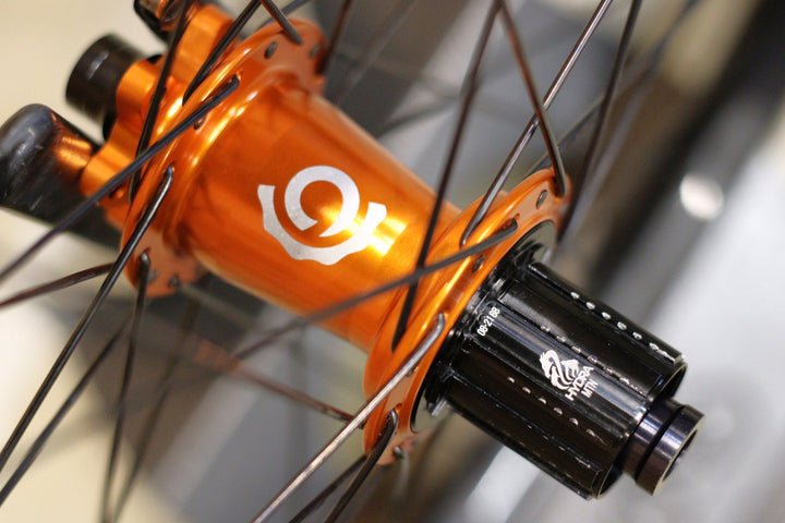 レースフェイス RACE FACE ARC 30 リム インダストリーナイン INDUSTRY NINE ハイドラ HYDRA ハブ アルミ チューブレスレディ ホイールセット シマノ MTB 11S 29インチ 【立川店】