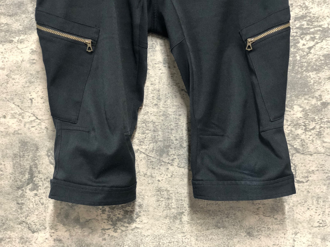 KL086 パールイズミ PEARL iZUMi ハーフパンツ 黒 S ※マーカー痕