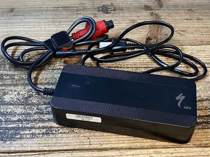 JP914 スペシャライズド SPECIALIZED SL BATTERY CHARGER バッテリーチャージャー 充電器