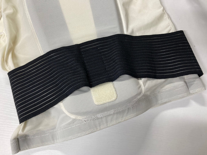 JE646 スパイン SPINE VPD VEST ベスト プロテクター 白 M 未使用