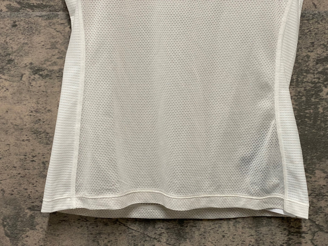 KG510 ラファ Rapha MENS LIGHTWEIGHT BASE LAYER SLEEVELESS ノースリーブベースレイヤー 白 M