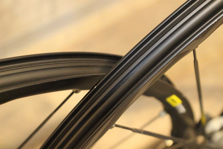 マヴィック MAVIC キシリウム KSYRIUM ELITE UST DISC アルミ チューブレスレディ ホイールセット シマノ 11S/12S 【名古屋店】