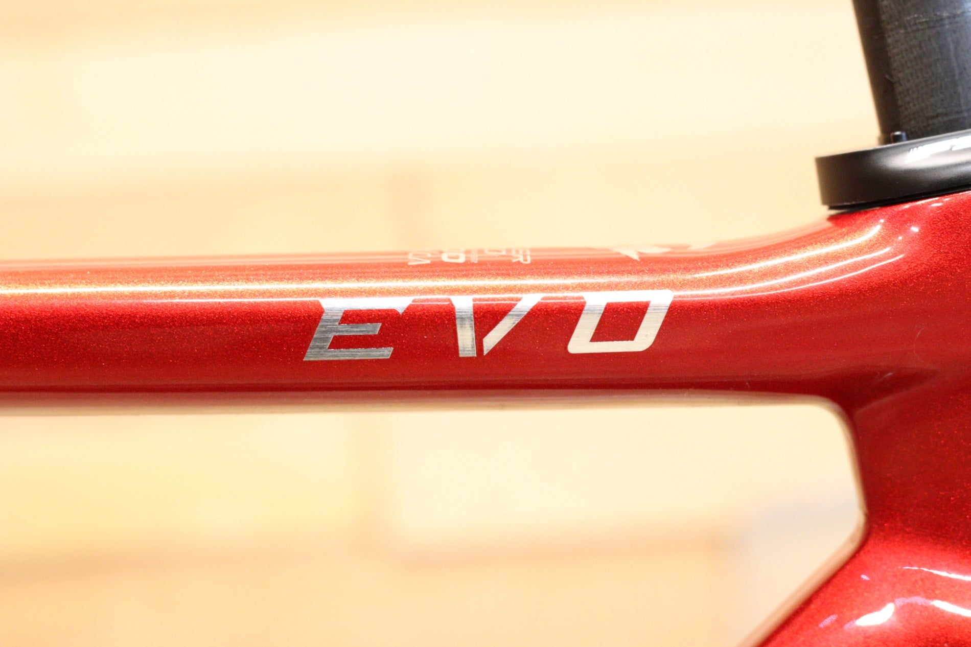 グスト GUSTO レンジャーエボ RANGER EVO DISC 2023 Mサイズ カーボン