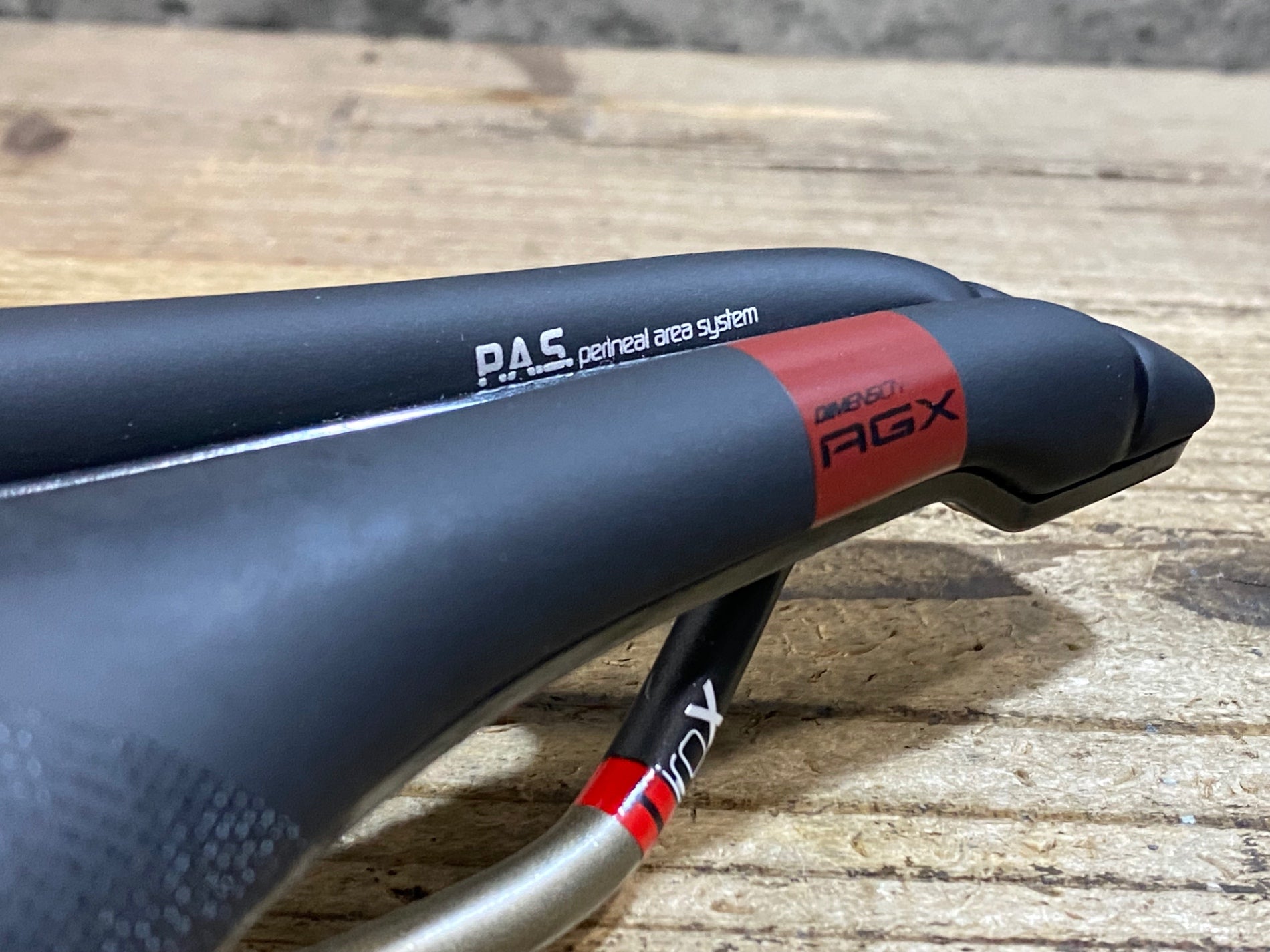 KC308 プロロゴ prologo DiMENSiON AGX PAS サドル 黒 Tioxレール
