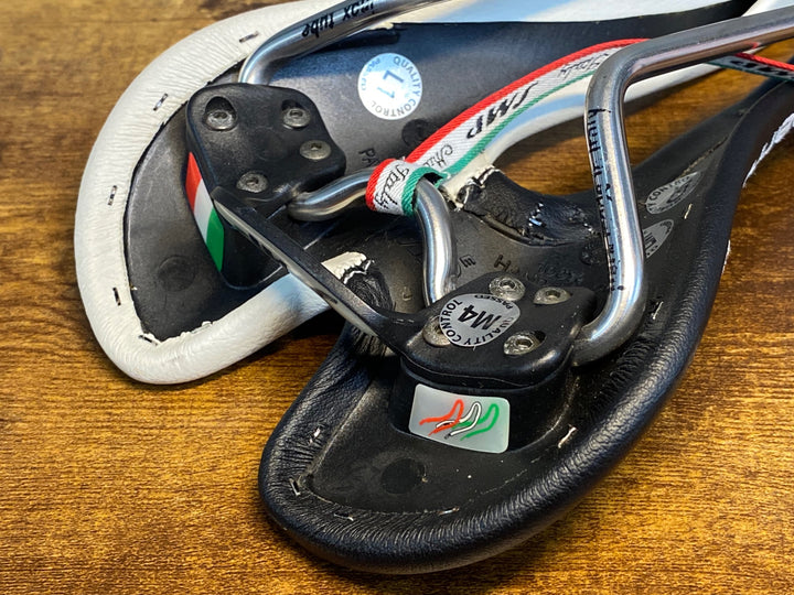 KR306 SELLE SMP DYNAMIC Limited Edition サドル 白/黒 inox tubeレール