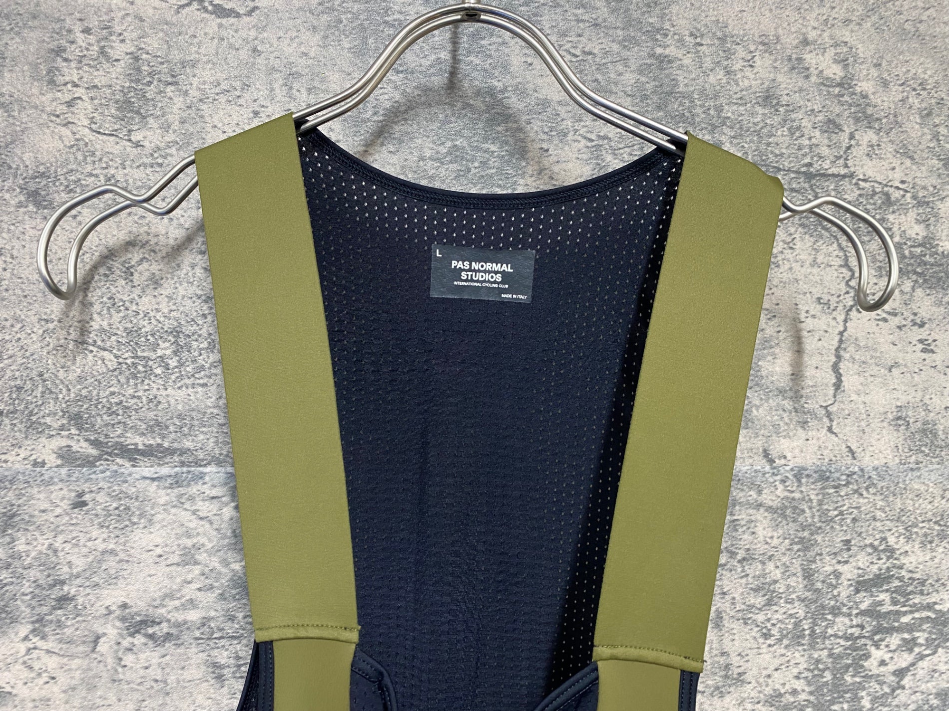 KA558 パスノーマルスタジオ PAS NORMAL STUDIOS MECHANISM WINTER BIB