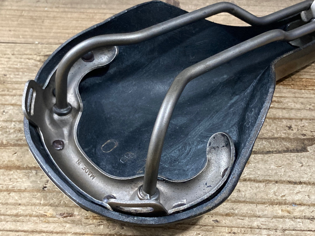 KM479 ブルックス BROOKS SWIFT サドル チタンレール