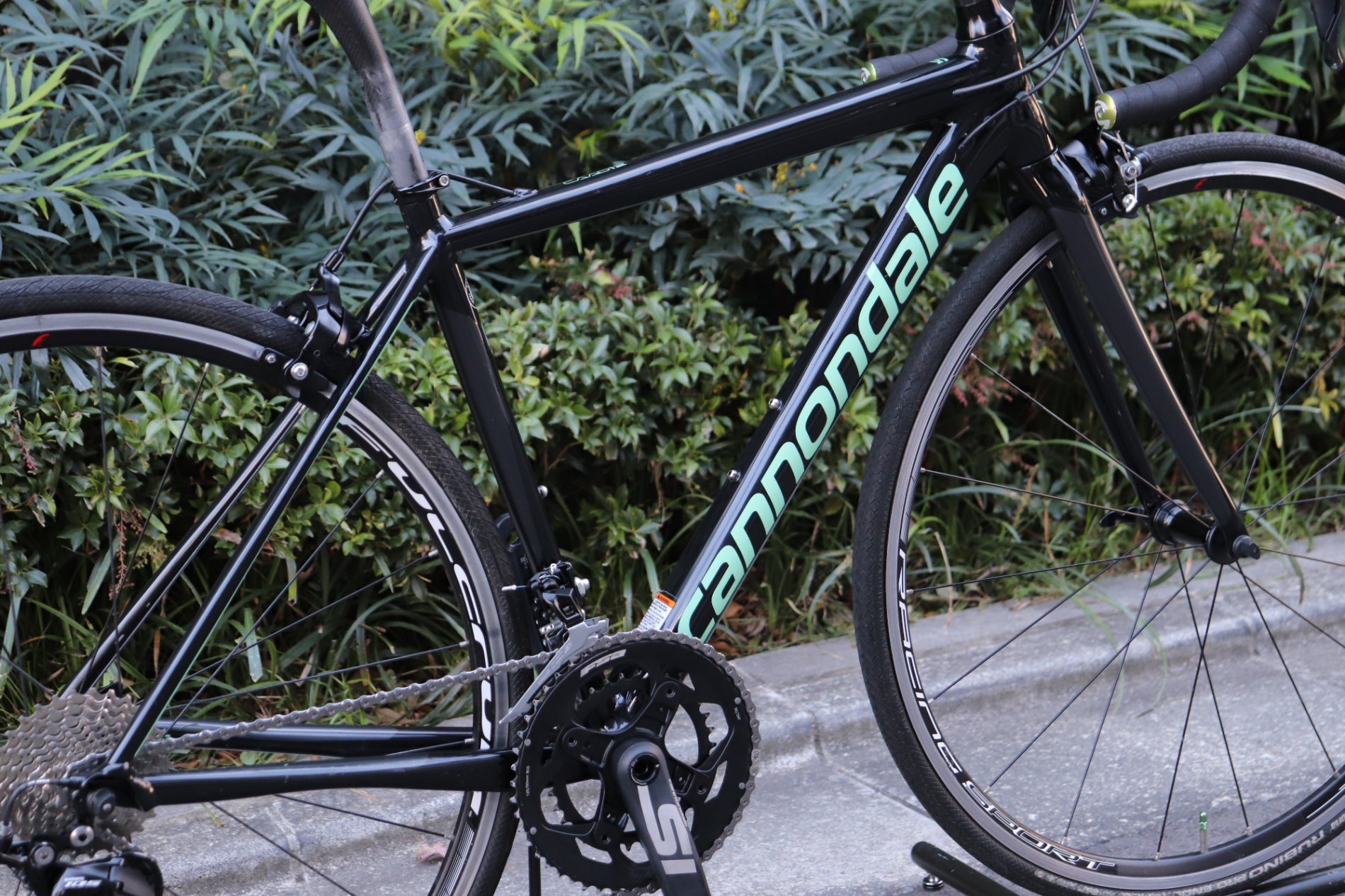 キャノンデール CANNONDALE CAAD12 2019年頃 44サイズ シマノ 105