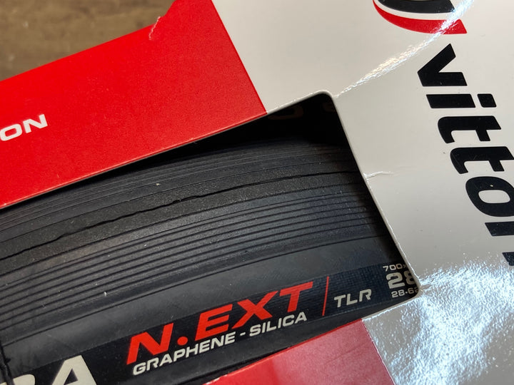 JF277 ヴィットリア vittoria コルサ CORSA N.EXT TLR チューブレスレディー タイヤ 700x28C