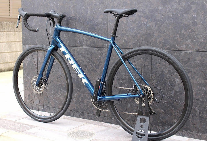 トレック TREK ドマーネ ディスク DOMANE AL2 DISC 2022 56サイズ クラリス R2000 8S アルミ ロードバイク 【福岡店】