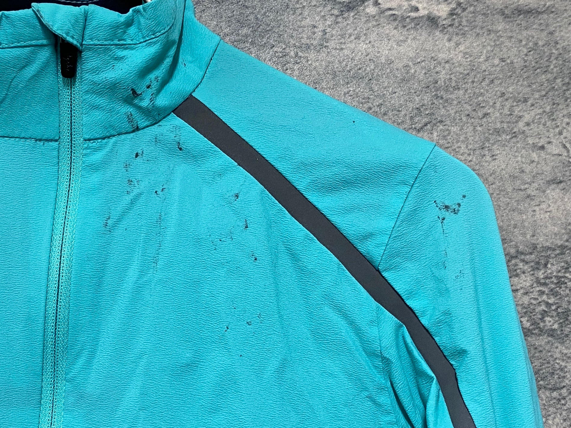 JM663 ラファ Rapha CLASSIC WIND JACKET 長袖 ウィンドブレーカー