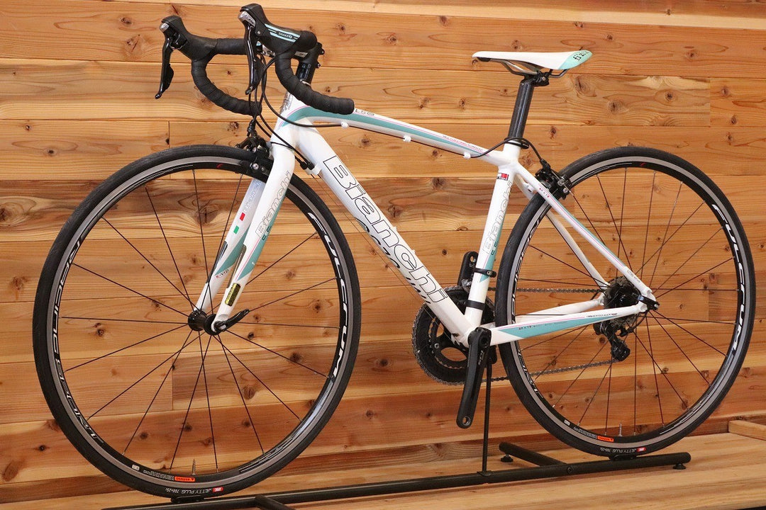 決算SALE ビアンキ BIANCHI インプルソ IMPULSO DAMA BIANCA 2015モデル 44サイズ シマノ 105 5800 11S アルミ ロードバイク 【広島店】