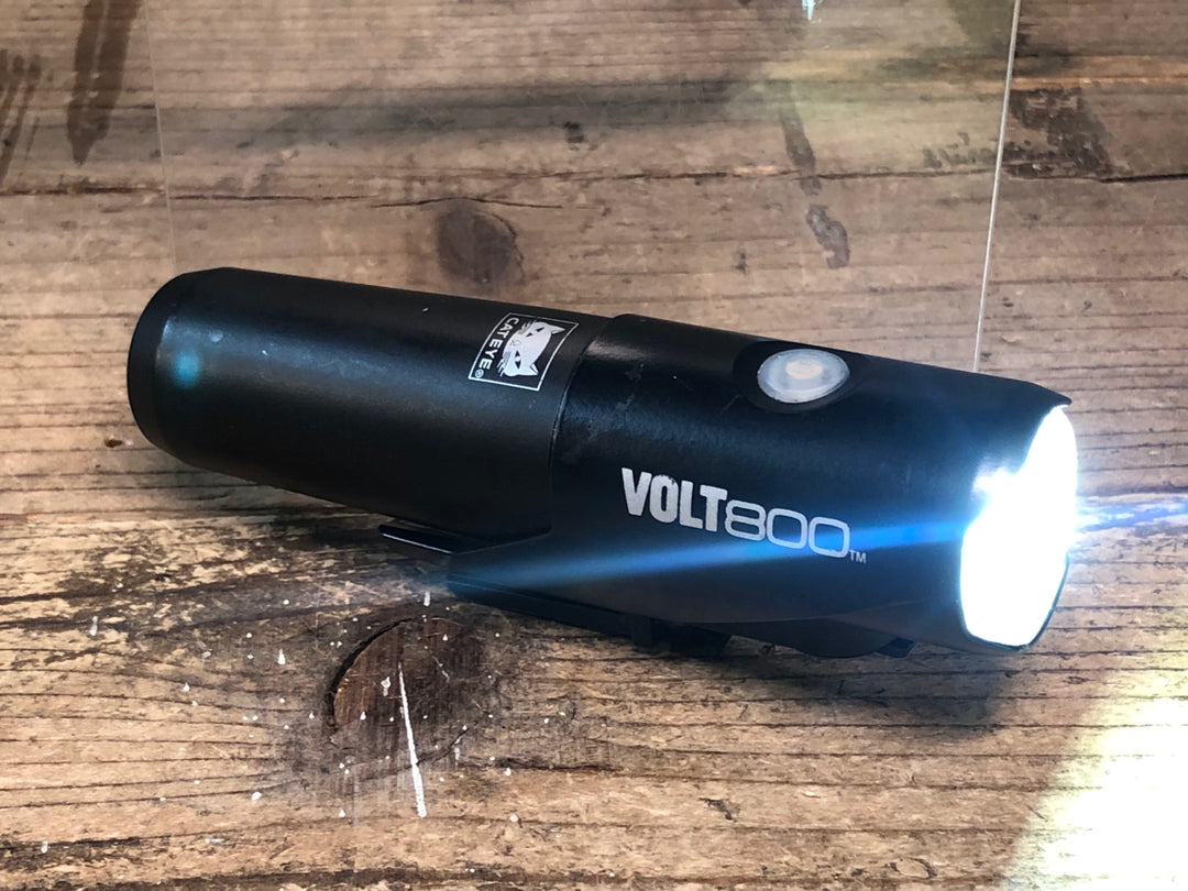 JA901 キャットアイ CATEYE VOLT 800 フロントライト 点灯確認済